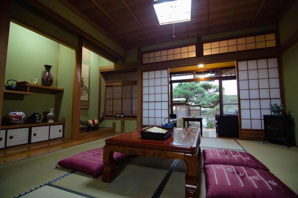 太宰苑 - Dazaien Traditional Japanese Houses Dazaifu Exterior foto